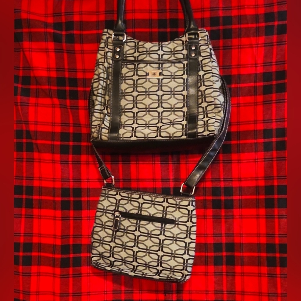 2 HANDBAG SET!!!!